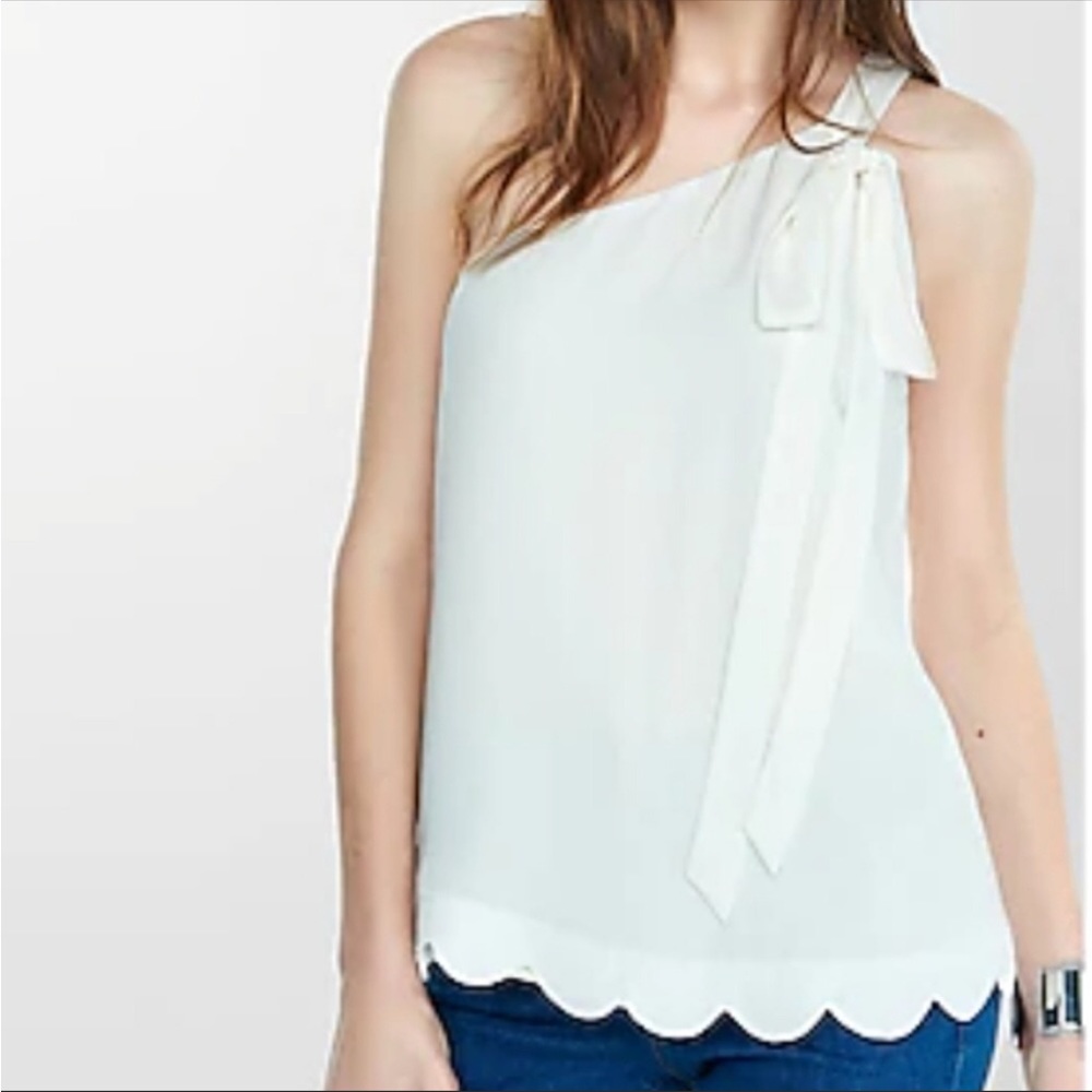Express Top Blouse XS One Shoulder Ribbon Scalloped Cream White Sleeveless Solid